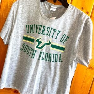 New University of South Florida USF Bulls half shirt zoozatz tee sz Large